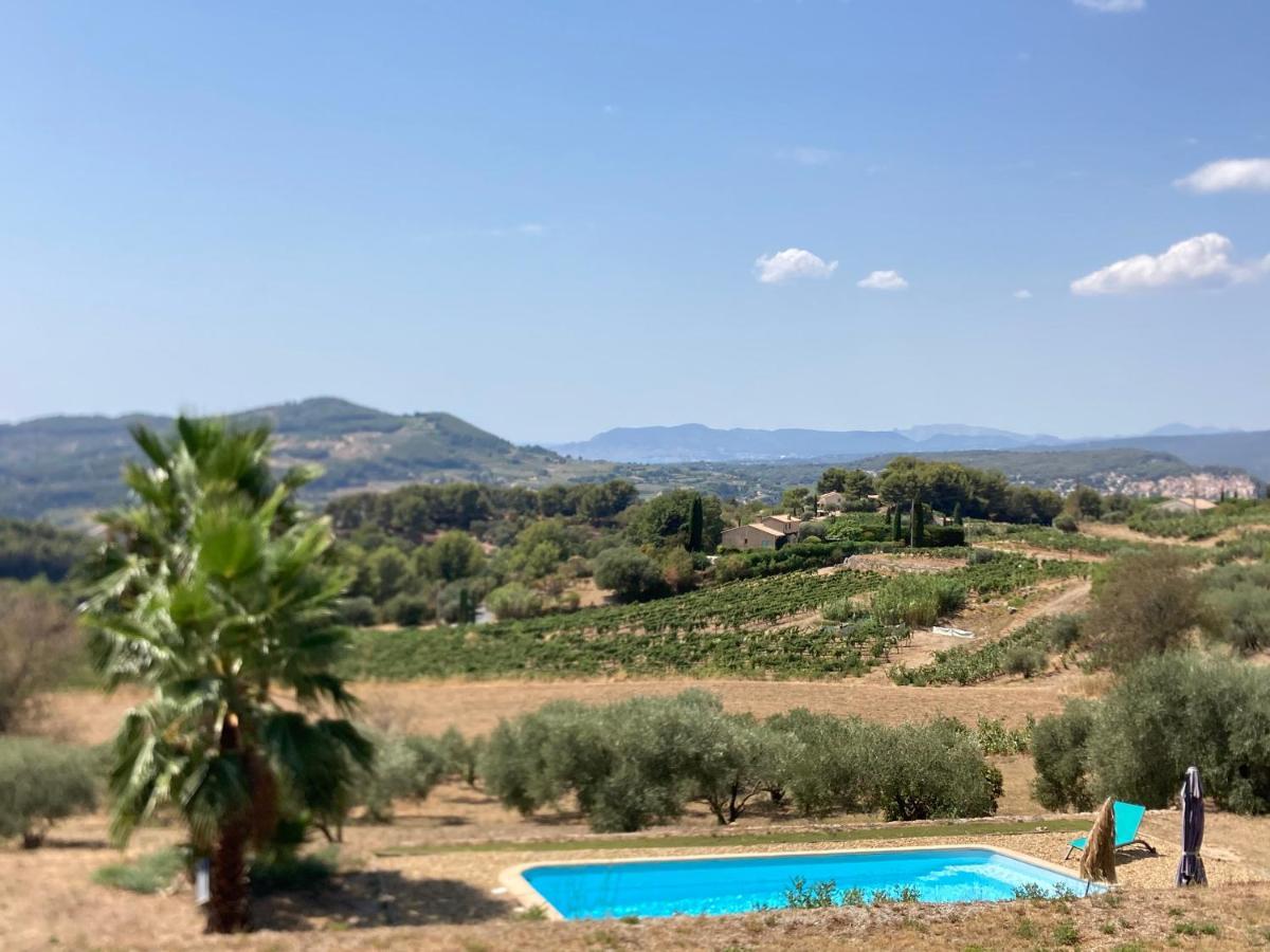 La Venturonne Appartement Neuf Rez De Jardin 45 M2 Vue Mer Et Vignes 10 Mn Des Plages Le Beausset Eksteriør billede